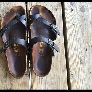 Birkenstock Mayari sandal